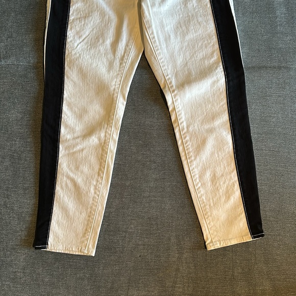 White Pant with Black Stripes down sides of legs - Picture 4 of 6